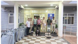 आगर मालवा में नशे के खिलाफ बड़ी कार्रवाई: 613 किलो डोडाचूरा सहित कंटेनर जब्त, 1.53 करोड़ का माल बरामद। पुलिस की सतर्कता से अंतरराज्यीय तस्करी का भंडाफोड़, पंजाब का आरोपी गिरफ्तार